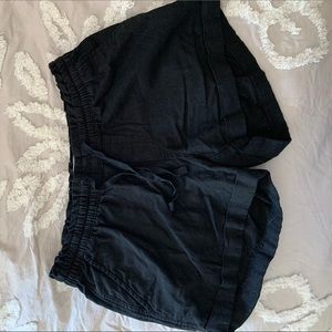 Women’s Linen Shorts